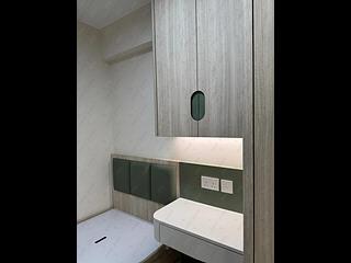 Sai Ying Pun - Fook Moon Building 06