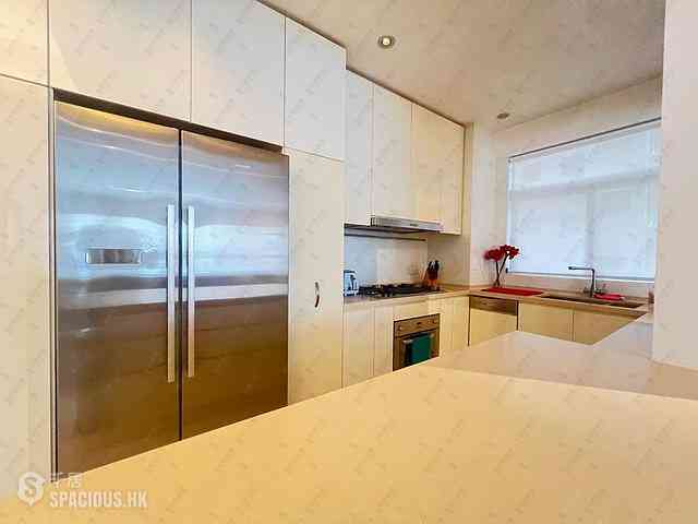 Mid Levels West - Skyline Mansion Block 1 06