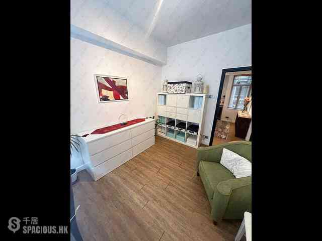 Mid Levels West - Skyline Mansion Block 1 20