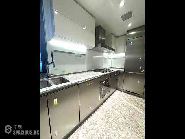 Wong Chuk Hang - The Southside Phase 3C Blue Coast II Tower 5 05