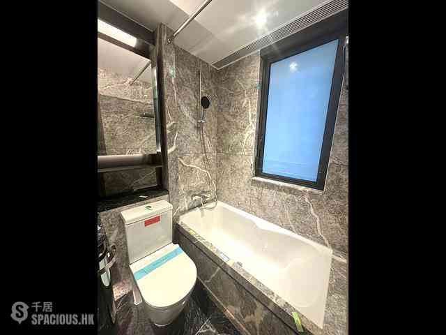 Wong Chuk Hang - The Southside Phase 3C Blue Coast II Tower 5 08