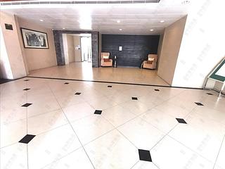 Mid Levels Central - Elegant Garden 03