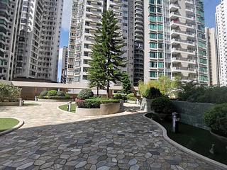 Mid Levels Central - Elegant Garden 07