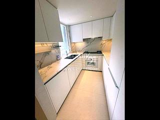 Wan Chai - 33 Kennedy Road 03