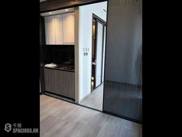Sai Ying Pun - Two・Artlane 10