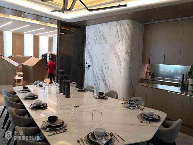 Sai Ying Pun - Two・Artlane 19