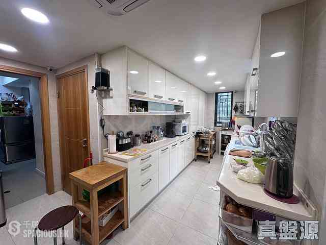 Kowloon Tong - 3, La Salle Road 06