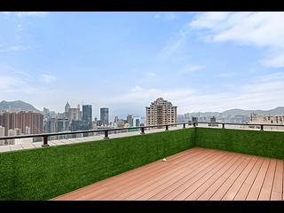 Tai Hang - Carnation Court 04