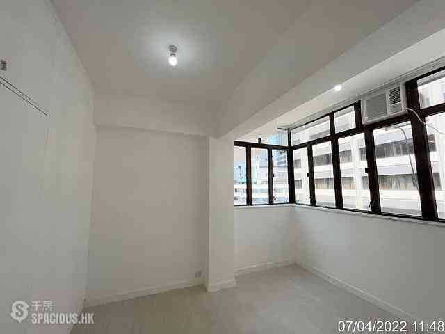Leighton Hill - Lunar Building 04