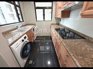 Mid Levels Central - Tavistock II 04