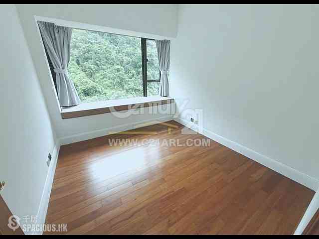 Mid Levels Central - Tavistock II 07