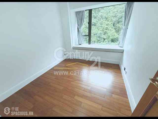 Mid Levels Central - Tavistock II 08