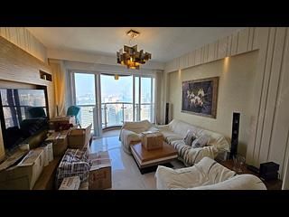 Happy Valley - Beverly Hill Block C 02