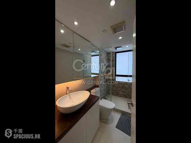 Sheung Wan - Kam Chuen Building 05