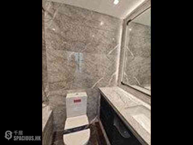 Wong Chuk Hang - The Southside Phase 3B Blue Coast Tower 2A 07