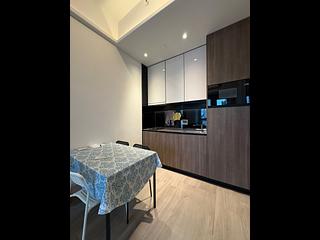 Sai Ying Pun - Two・Artlane 05