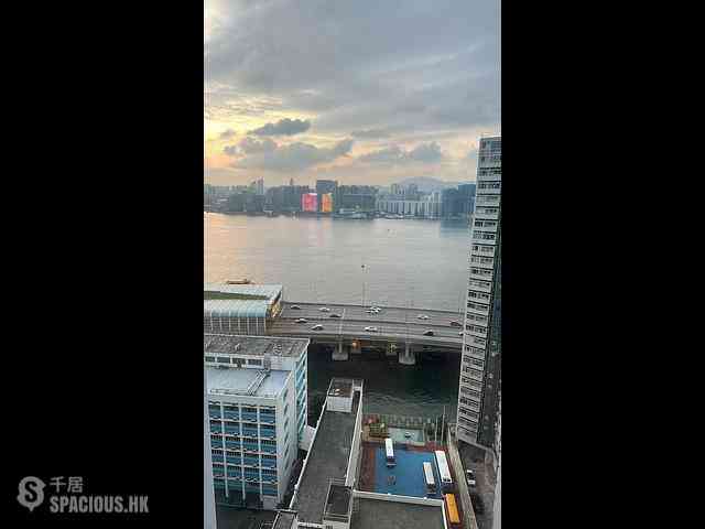 North Point - Seaview Building 04