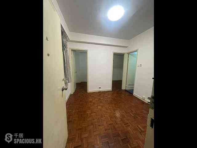 North Point - Seaview Building 08