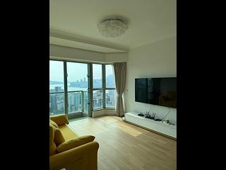 Tsim Sha Tsui - The Victoria Towers Tower 1 10