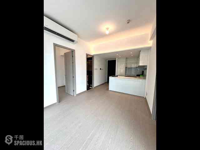Wong Chuk Hang - The Southside Phase 3B Blue Coast Tower 2B 02