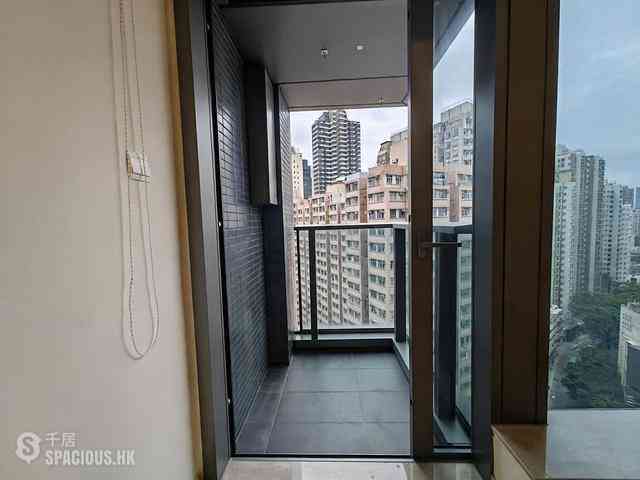 Shek Tong Tsui - Novum West 05
