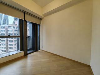 Shek Tong Tsui - Novum West 02