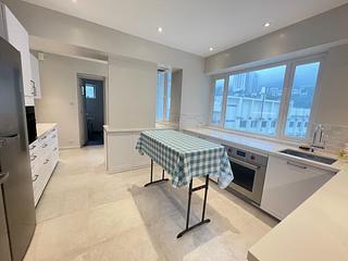 Stubbs Road - Villa Monte Rosa 12