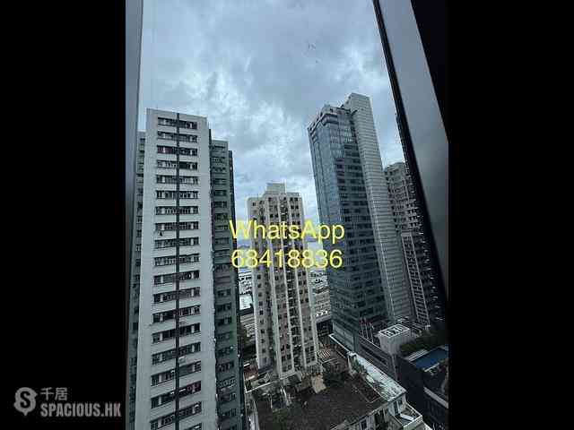 Sai Ying Pun - Des Voeux W Residence 01
