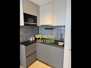 Sai Ying Pun - Des Voeux W Residence 07