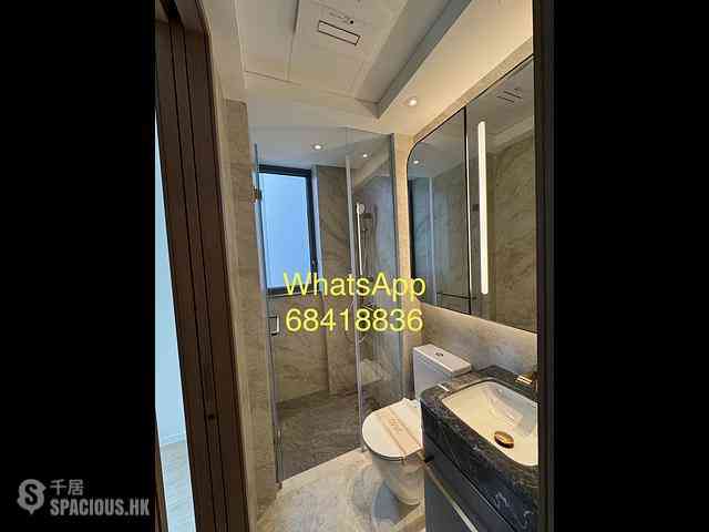 Sai Ying Pun - Des Voeux W Residence 09