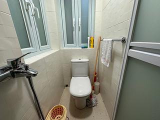 Mid Levels Central - Best View Court Block 68, Macdonnell Road 06