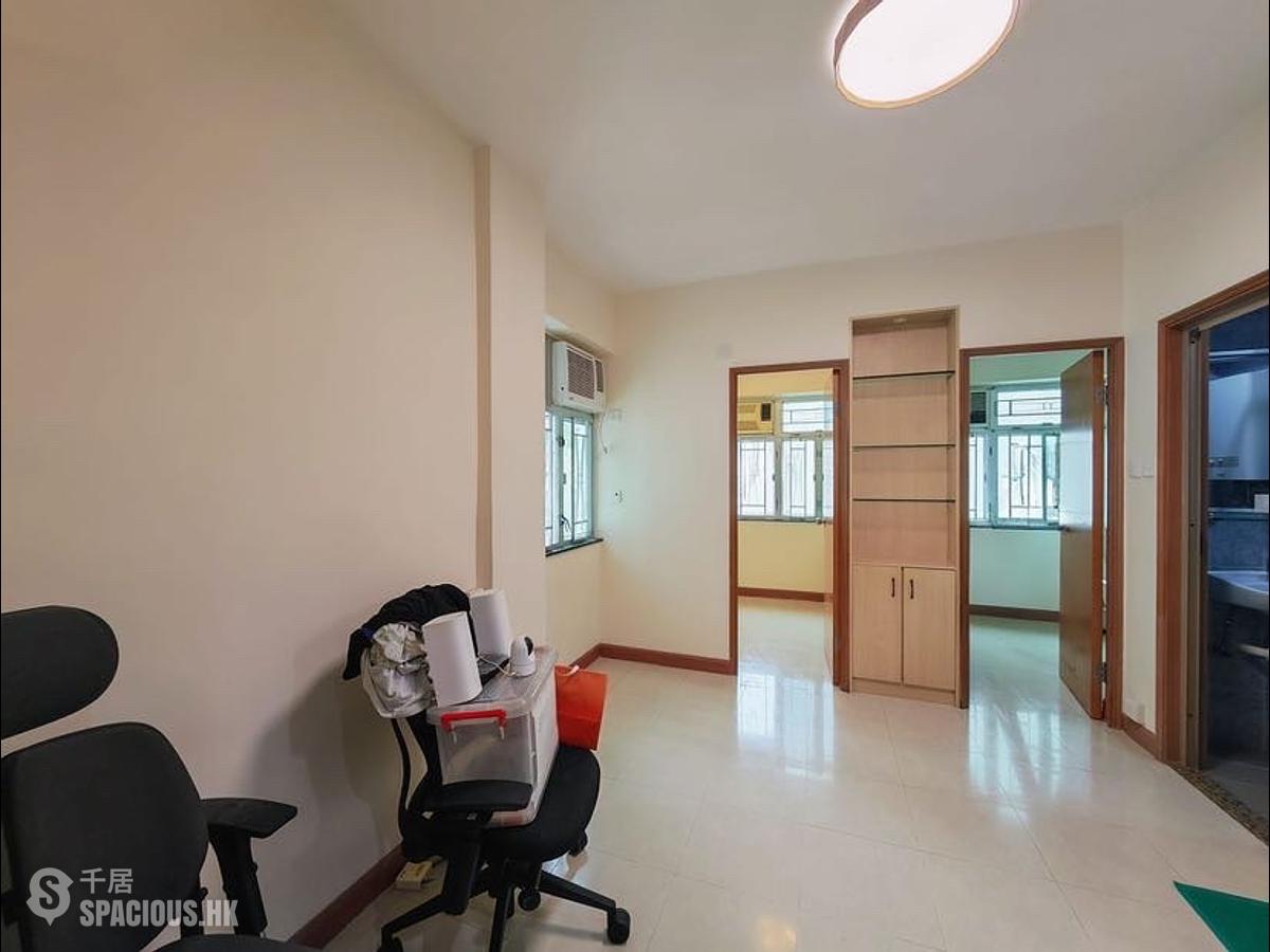 Kennedy Town - Jade Court 01