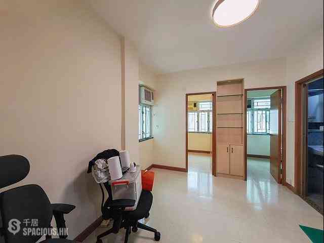 Kennedy Town - Jade Court 01