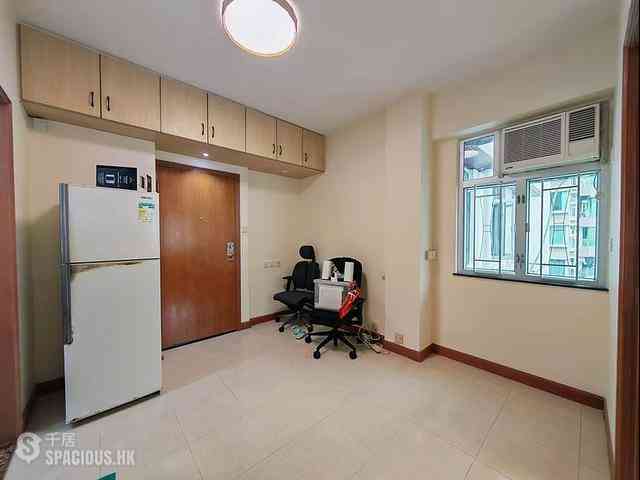 Kennedy Town - Jade Court 06