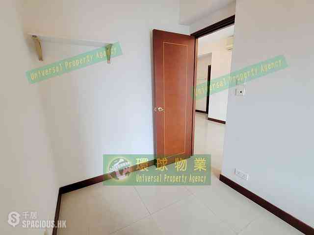 Kennedy Town - The Merton Tower 3 11