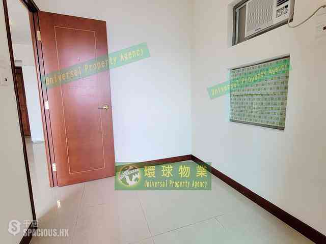 Kennedy Town - The Merton Tower 3 08
