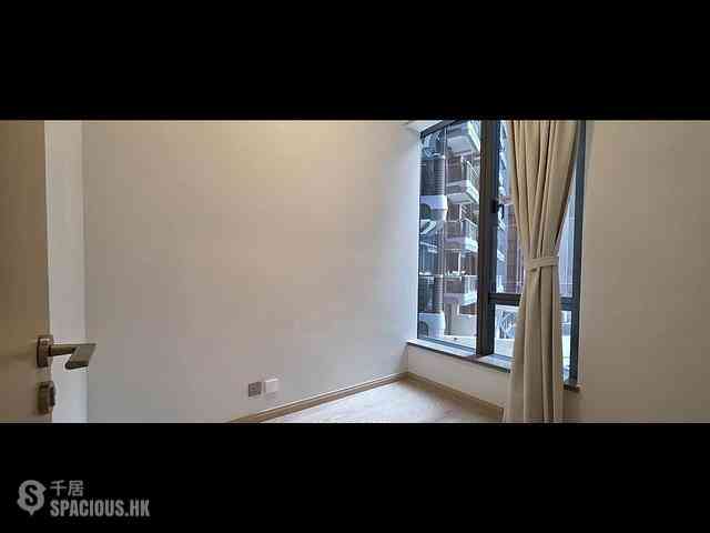 Wong Chuk Hang - The Southside Phase 4A 08