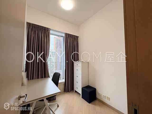 West Kowloon - The Cullinan (Tower 21 Zone 6 Aster Sky) 06