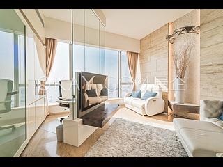 West Kowloon - The Cullinan (Tower 21 Zone 1 Sun Sky) 03