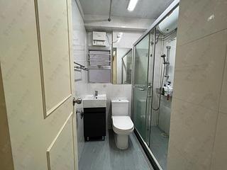Wan Chai - Phoenix Court Block 2 08