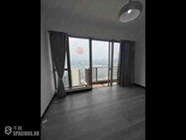 Sai Ying Pun - Island Crest Block 2 07