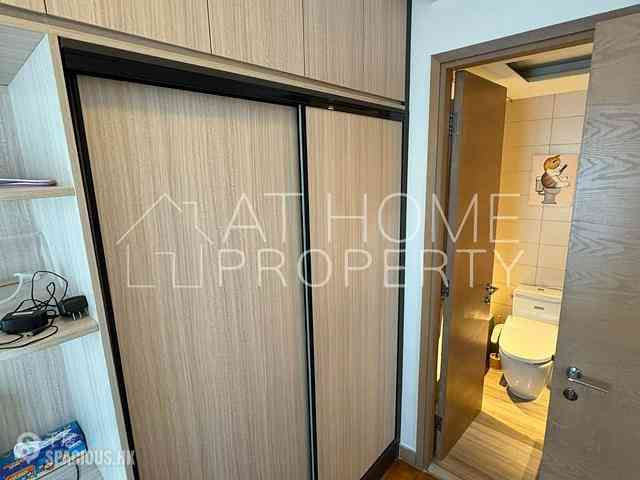 Sai Ying Pun - Island Crest 05