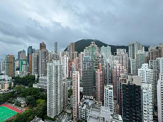 Sai Ying Pun - Island Crest 06