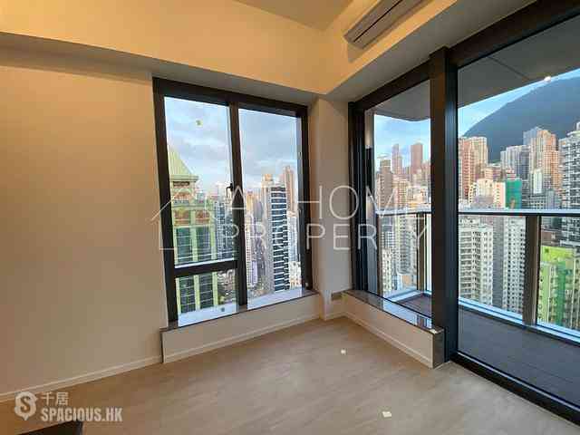 Sai Ying Pun - Des Voeux W Residence 03