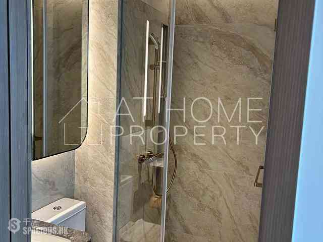 Sai Ying Pun - Des Voeux W Residence 03
