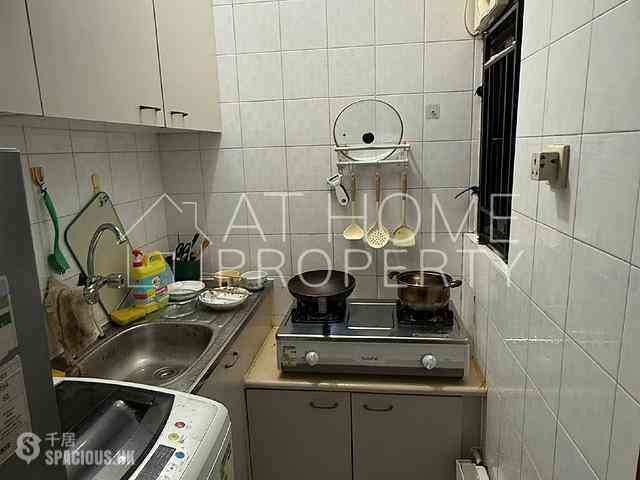 Sai Ying Pun - Wo Yick Mansion 05