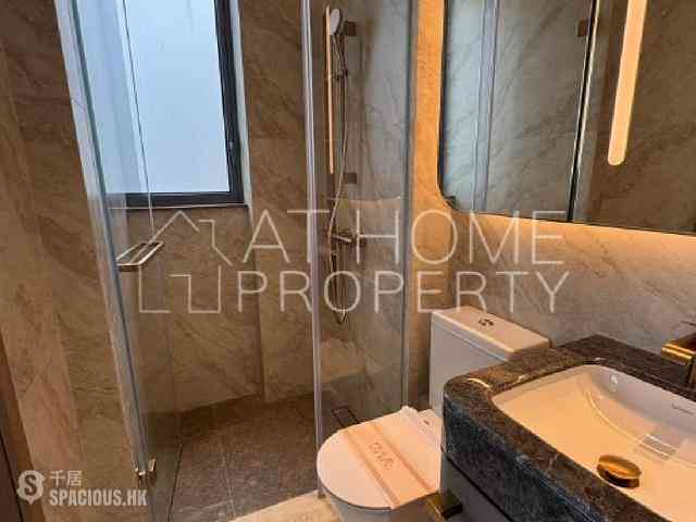 Sai Ying Pun - Des Voeux W Residence 07