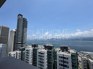 Sai Ying Pun - Des Voeux W Residence 10