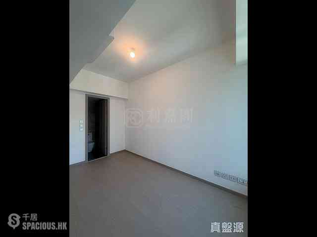 Wong Chuk Hang - The Southside Phase 3B Blue Coast 09
