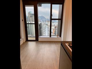 North Point - One Prestige 08